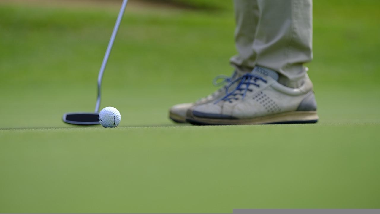 Comment mieux frapper une balle de golf ? Voici nos conseils.