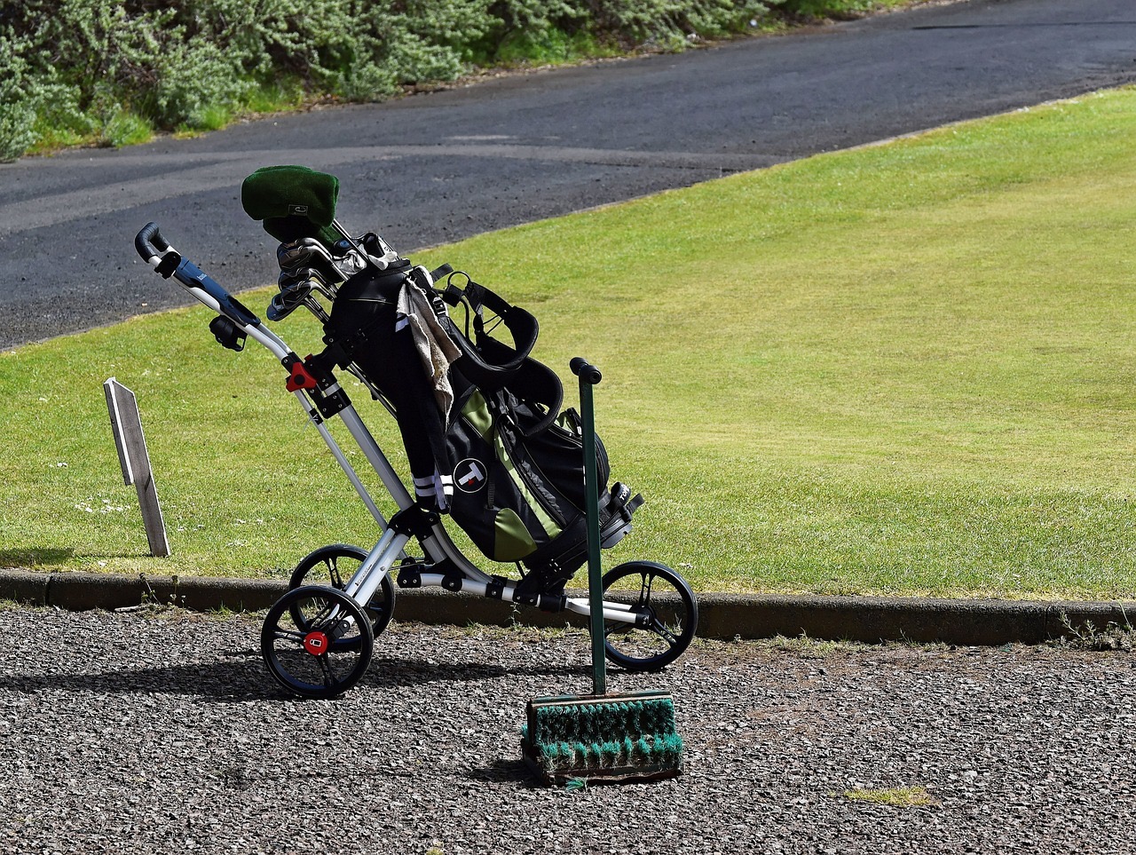 chariot golf
