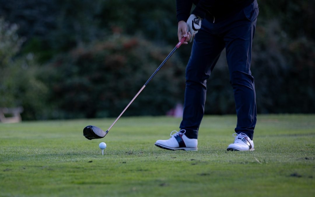 Bien choisir son club de golf sur son parcours et à quel moment : Tout savoir pour gagner !